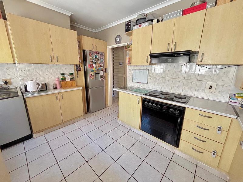 4 Bedroom Property for Sale in Richwood Western Cape
